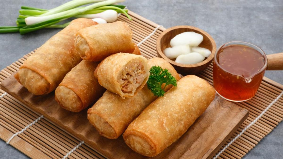 Lumpia Semarang: Perpaduan Jawa dan Tionghoa yang Harmonis